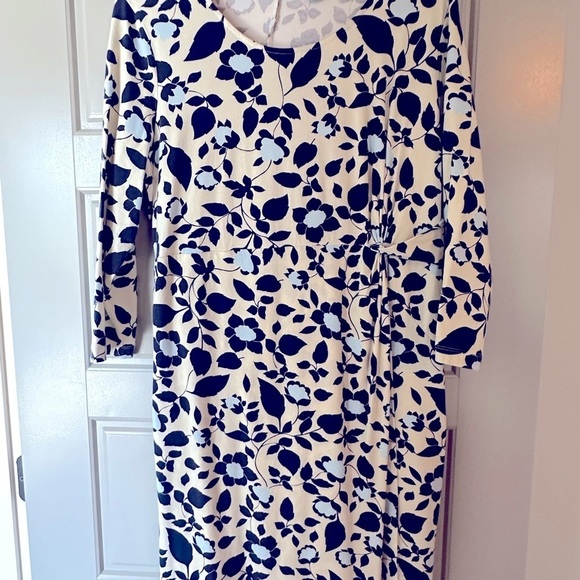 Lands' End Dresses & Skirts - Lands End floral print faux wrap midi cotton dress with long sleeves, size XL